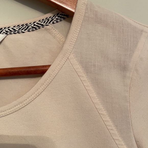 Sandwich Cream Long Sleeve Top - Picture 4 of 9